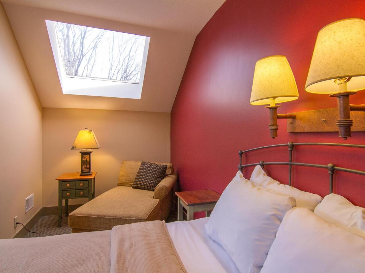 Spacious 2 Bed Condo At Crystal Mountain Resort Thompsonville Екстериор снимка